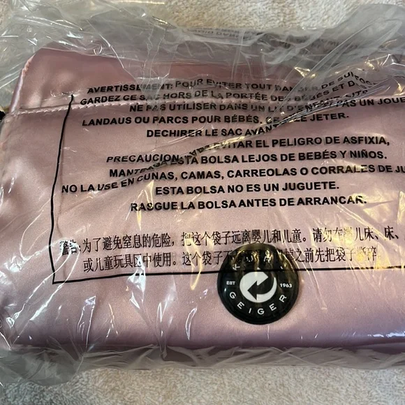 Kurt Geiger nylon bag - Picture 2 of 6